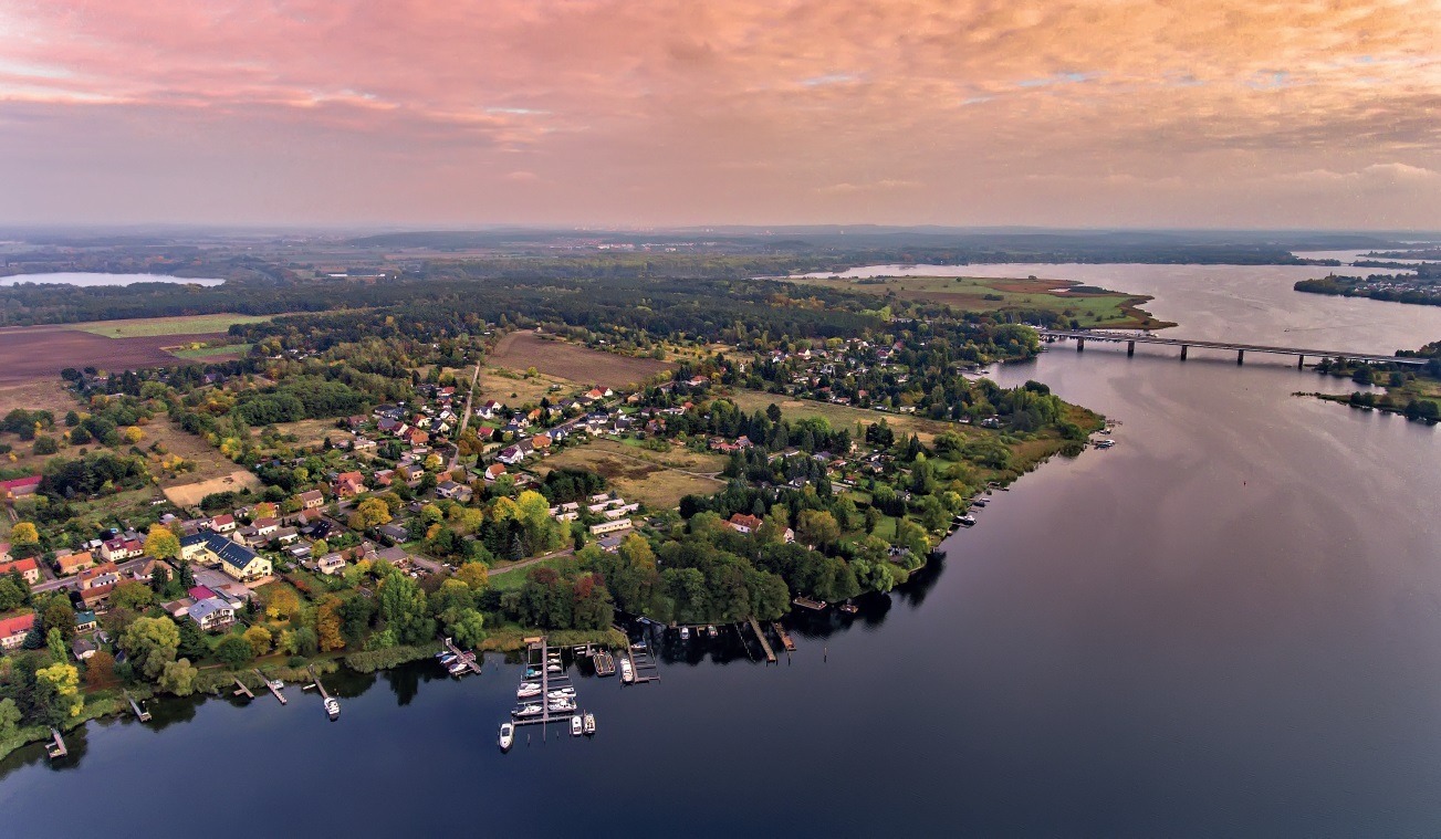 Luftbild_Tplitz_Blick_ber_die_Havel_auf_die_Ortslage_Foto_Tom_Klement